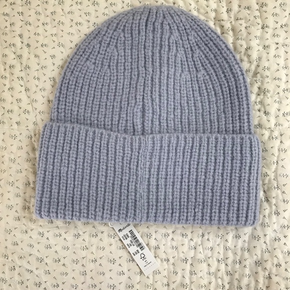 NWT Madewell Knit hat Heather Serene Blue  Chunky Merino Wool Cuffed Beanie - Picture 2 of 4